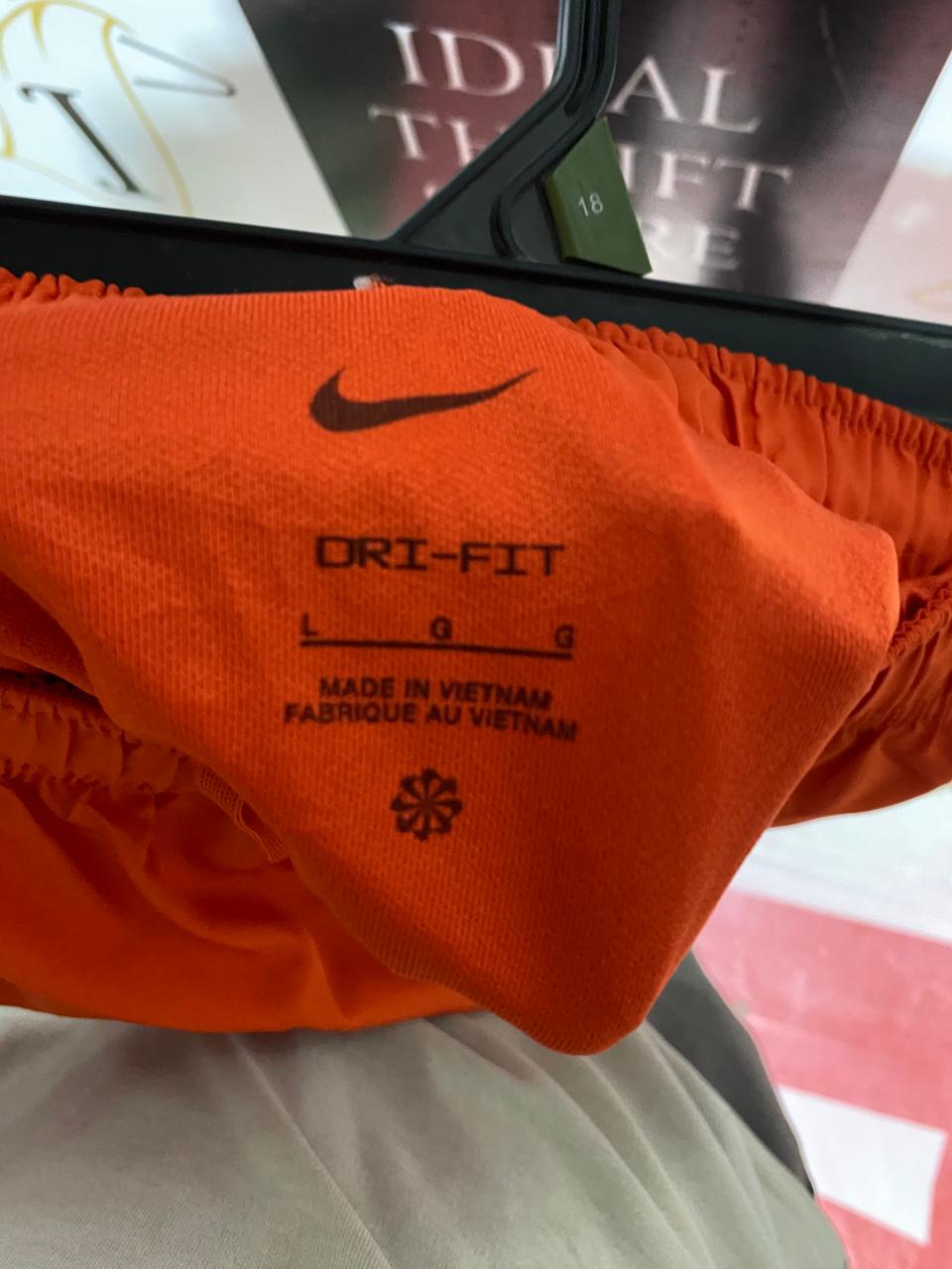 NIKE |L| WAIST 30| B30| DRI-FIT RUNNING SHORTS IN BURNT ORANGE