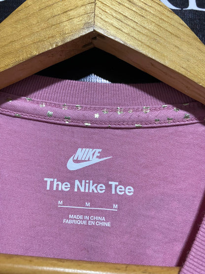 NIKE |M| BUST 16| B30| METALLIC STAR PRINT DRI-FIT T-SHIRT