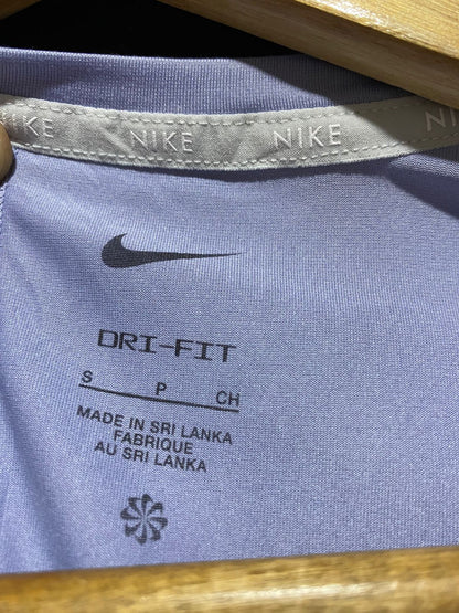 NIKE |S| BUST 18| B30| SOLID DRI-FIT SHORT SLEEVE SPORTS T-SHIRT