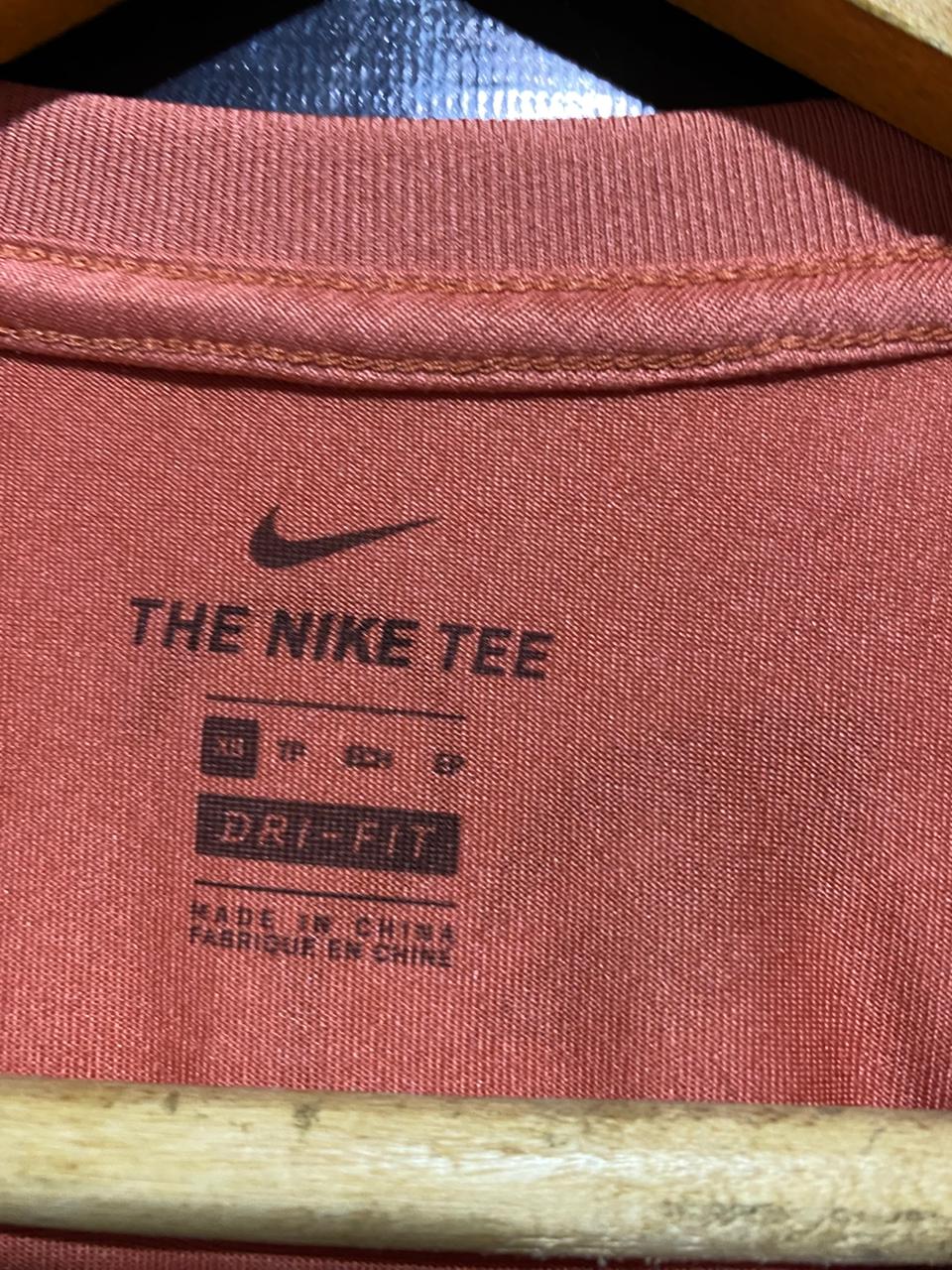 NIKE |XS| BUST 17| B30| SHORT SLEEVE SOLID SPORTS T-SHIRT