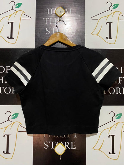 DISNEP |M| BUST 16| B30| MICKEY MOUSE GRAPHIC SHORT SLEEVE CROP T-SHIRT