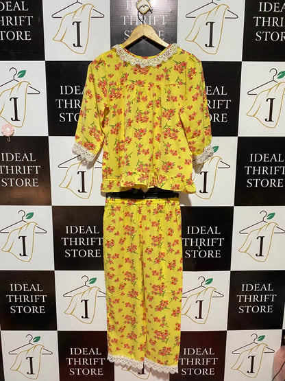 |XS| B31| VINTAGE STYLE WOMEN'S VIBRANT YELLOW FLORAL PYJAMA SET