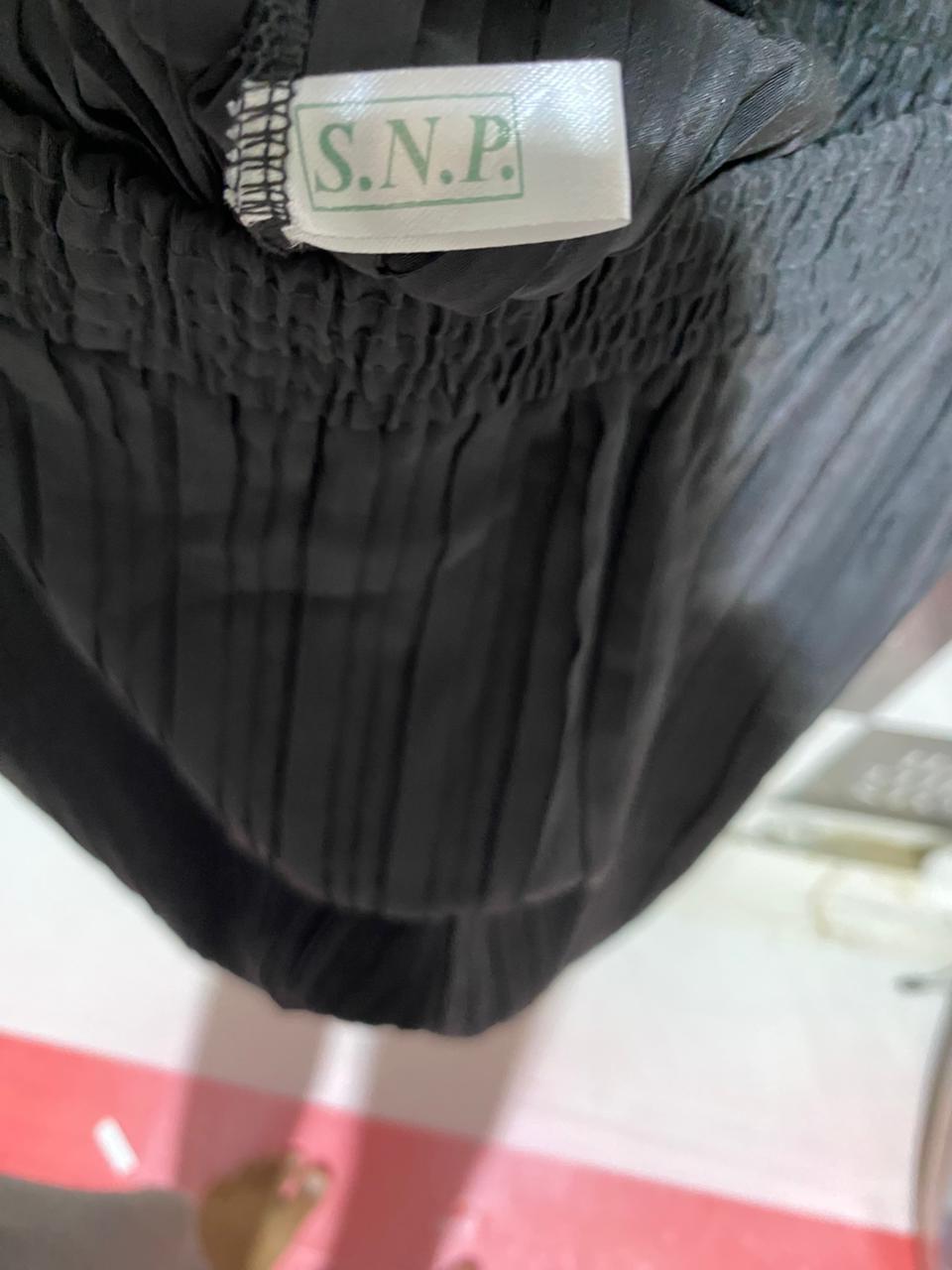 SNP |XS| WAIST 24| B31| HIGH-WAISTED MICRO-PLEATED WIDE-LEG PANTS BLACK