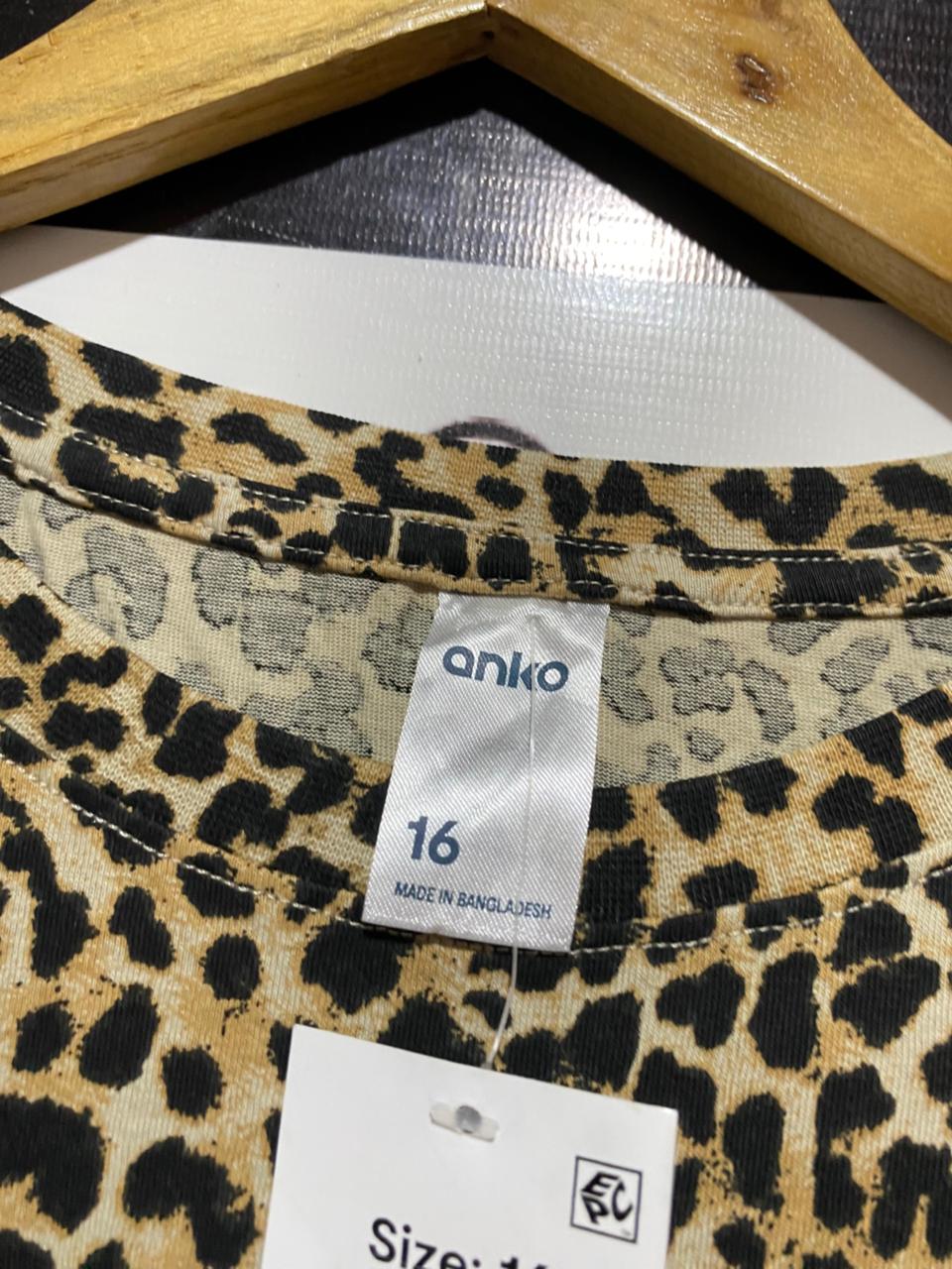 ANKO |XL| BUST 22| B31| LADIES LEOPARD PRINT CREW NECK T-SHIRT