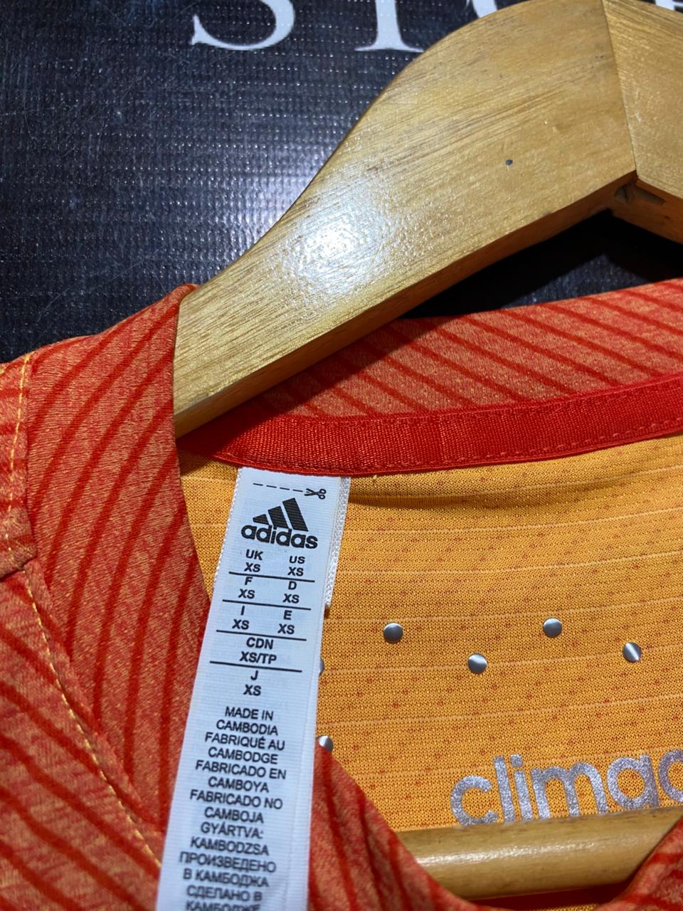 ADIDAS |XS| BUST 17| B31| ORANGE DIAGONAL STRIPE ACTIVEWEAR T-SHIRT