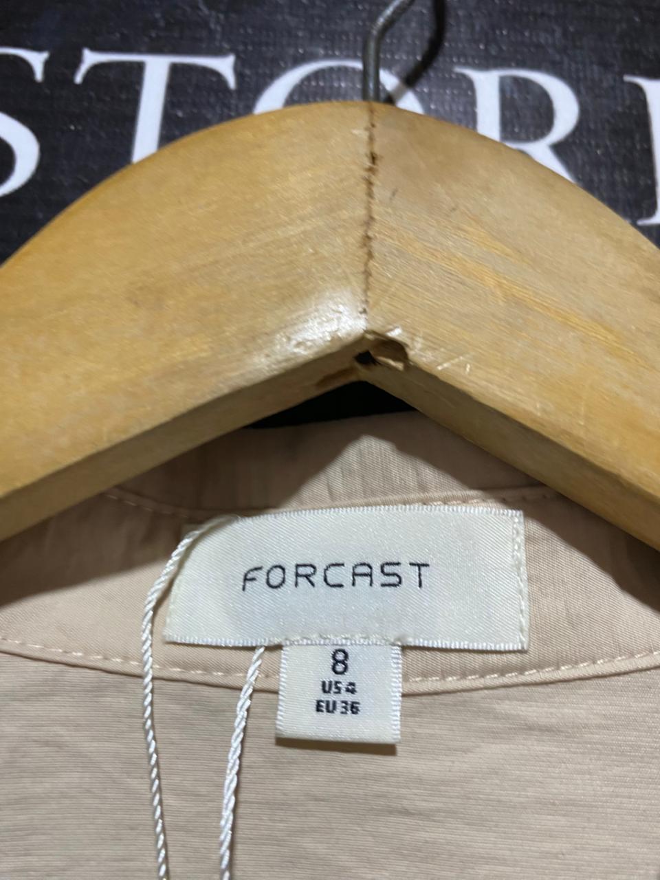 FORCAST |S| BUST 23| B30| BEIGE BUTTON-DOWN CROPPED UTILITY SHIRT