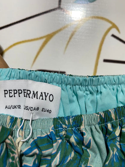 PEPPER MAYO |M| BUST 17| B31| SAGE GREEN FLORAL SMOCKED CROP TOP