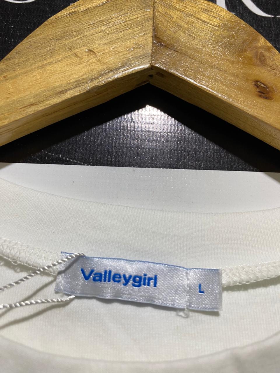 VALLEY GIRL |L| BUST 18| B30| WHITE T-SHIRT WITH LACE BRA PRINT