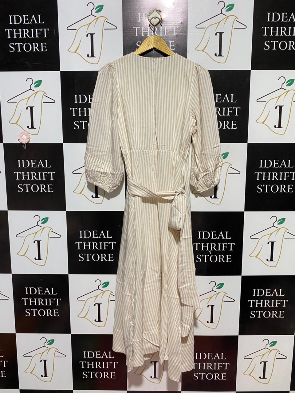 STAPLE |S| BUST 17| B31| V-NECK MIDI WRAP DRESS