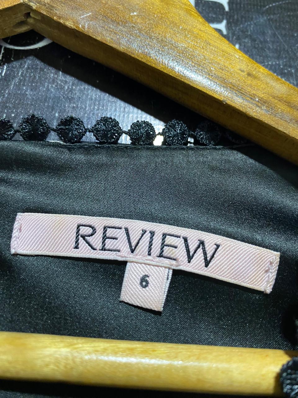 REVIEW |S| BUST 15| B31| V-NECK BODYCON DRESS WITH BELL SLEEVES