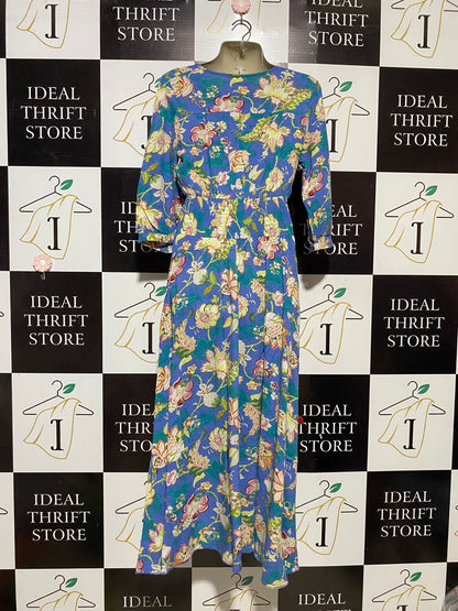 SUNDAY MI AMOR |S| BUST 17| B32| VIBRANT BOHO FLORAL PRINT V-NECK MAXI DRESS WITH SMOCKED WAIST
