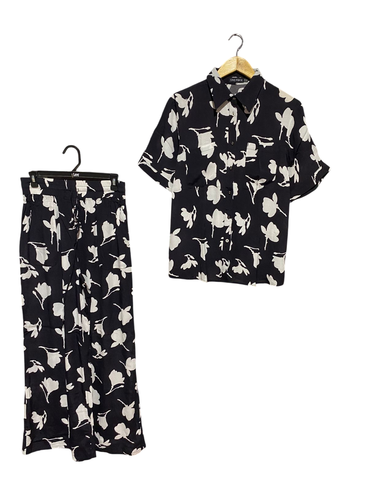 UNE PIECE |M| B32| CHIC BLACK AND WHITE FLORAL CO-ORD MATCHING SHIRT AND TROUSER SET