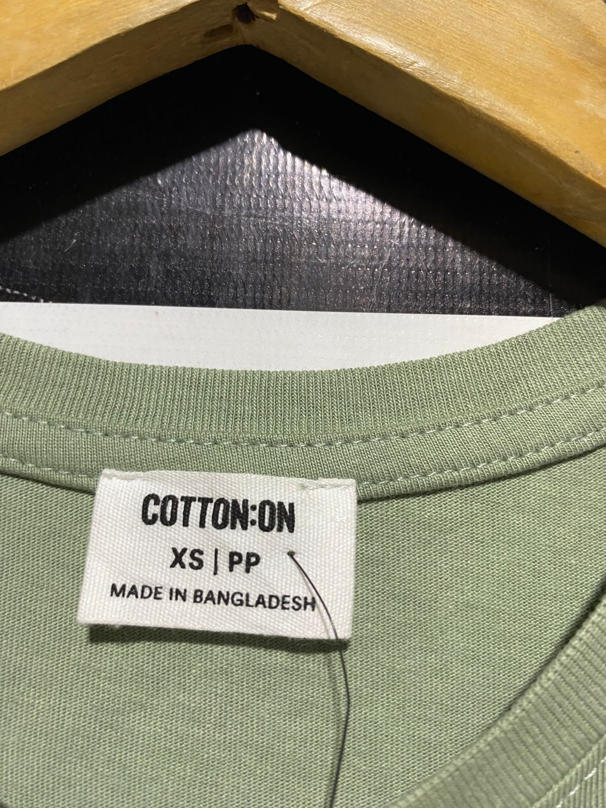 COTTON ON |XS| BUST 17| B32| SAGE GREEN CLASSIC CREWNECK T-SHIRT