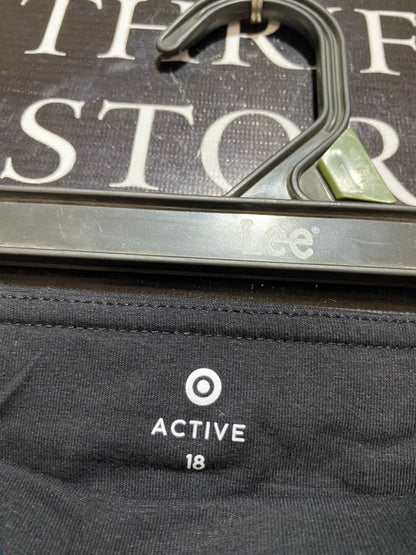 TARGET ACTIVE |XL| WAIST 33| B32| MID-RISE MID-LENGTH BIKE SHORTS