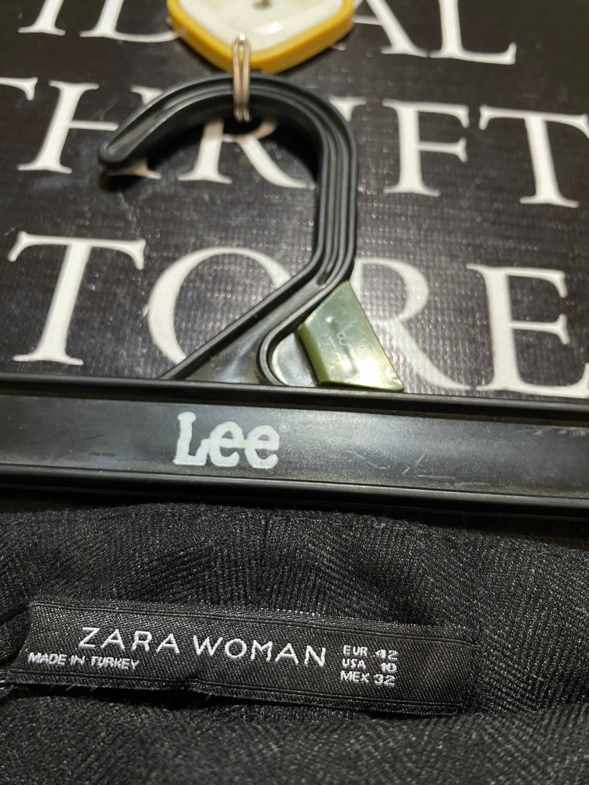 ZARA WOMAN |XXL| WAIST 36| B32| SMART CASUAL MID-RISE TAPERED TROUSERS
