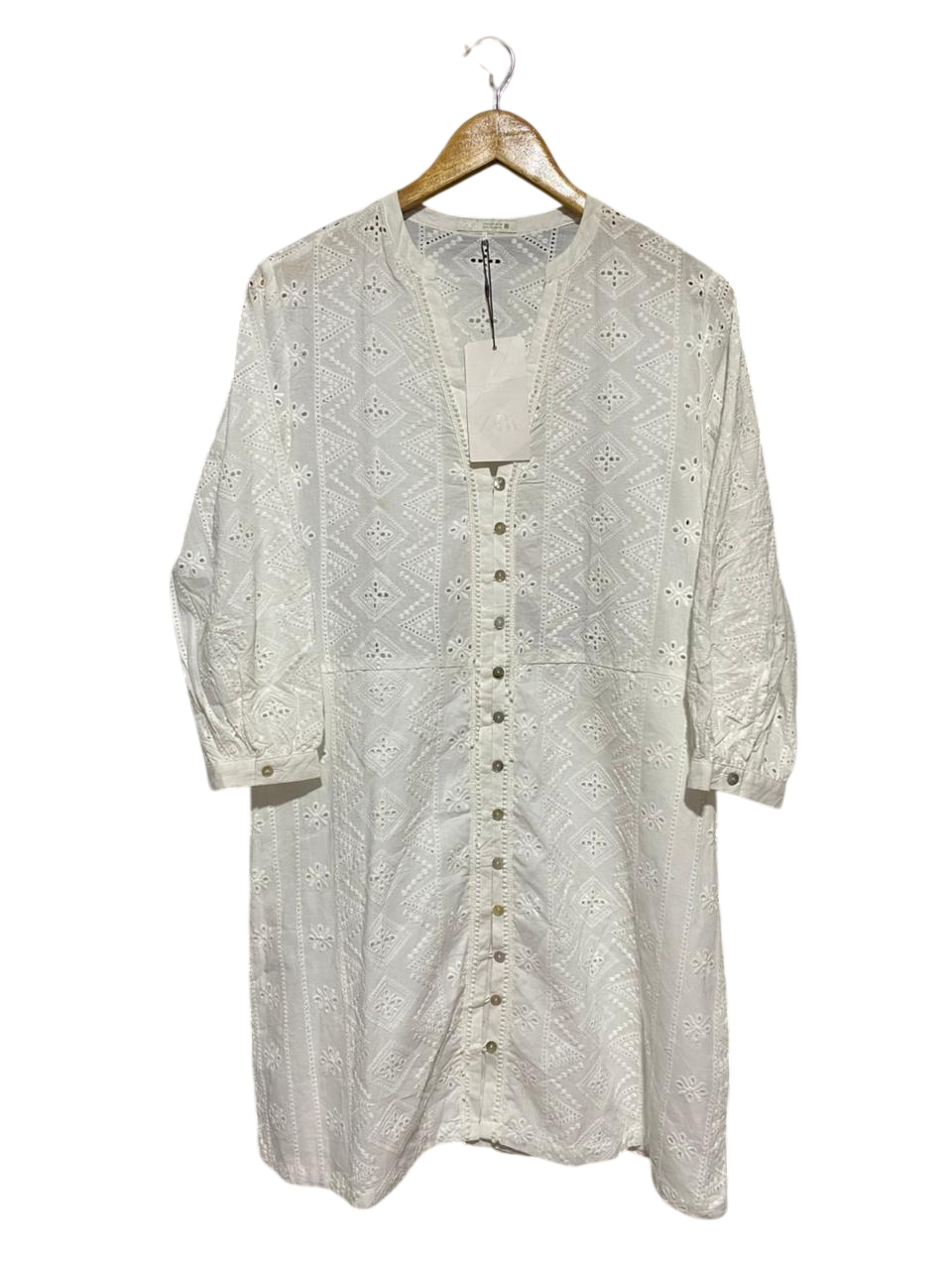 ZARA | M| BUST 20| B33| WHITE SCHIFFLI EMBROIDERED EYELET BUTTON-DOWN MIDI DRESS
