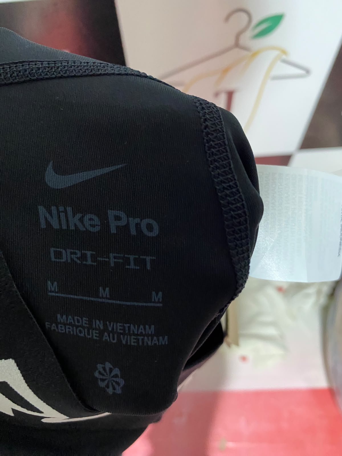 NIKE PRO |XS| WAIST 22| B33| LADIES BLACK DRI-FIT CROP ACTIVEWEAR LEGGINGS