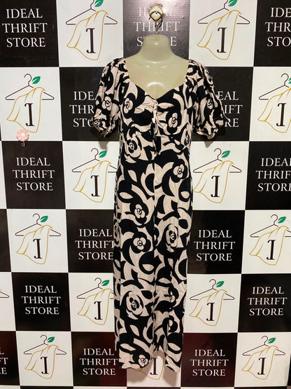 CAROLINE MORGAN |M| BUST 16| B34| ELEGANT BLACK AND WHITE FLORAL PRINT MAXI DRESS WITH PUFF SLEEVES AND FRONT TIE DETAIL