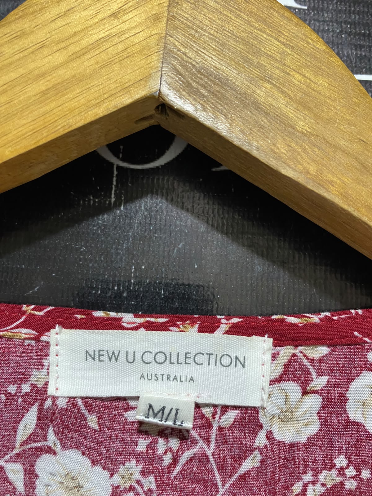 NEW U COLLECTION |M/L| BUST 19| B34| MAROON RED FLORAL PRINT SHORT SLEEVE MIDI DRESS