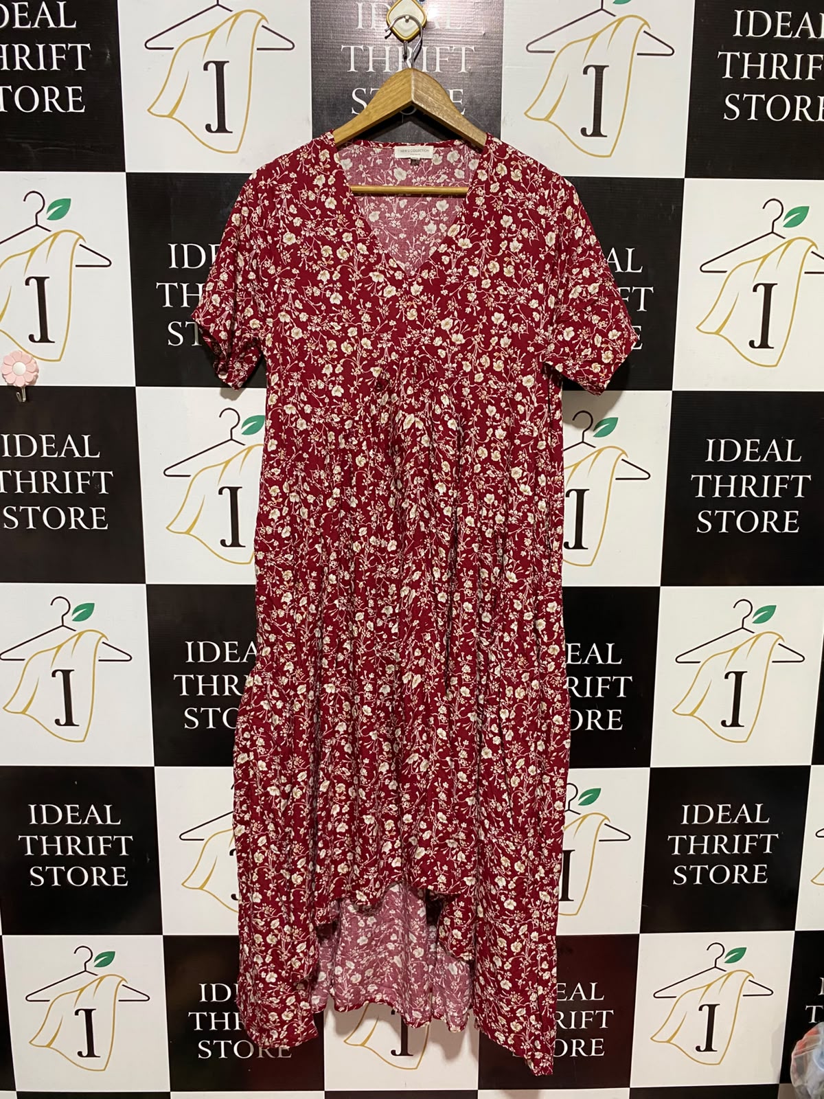 NEW U COLLECTION |M/L| BUST 19| B34| MAROON RED FLORAL PRINT SHORT SLEEVE MIDI DRESS