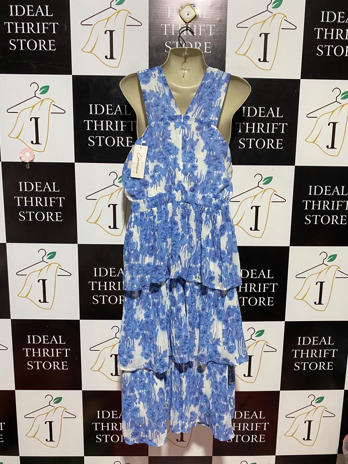 LORRAINE |M| BUST 19| B34| STUNNING BLUE AND WHITE FLORAL PLEATED TIERED DRESS