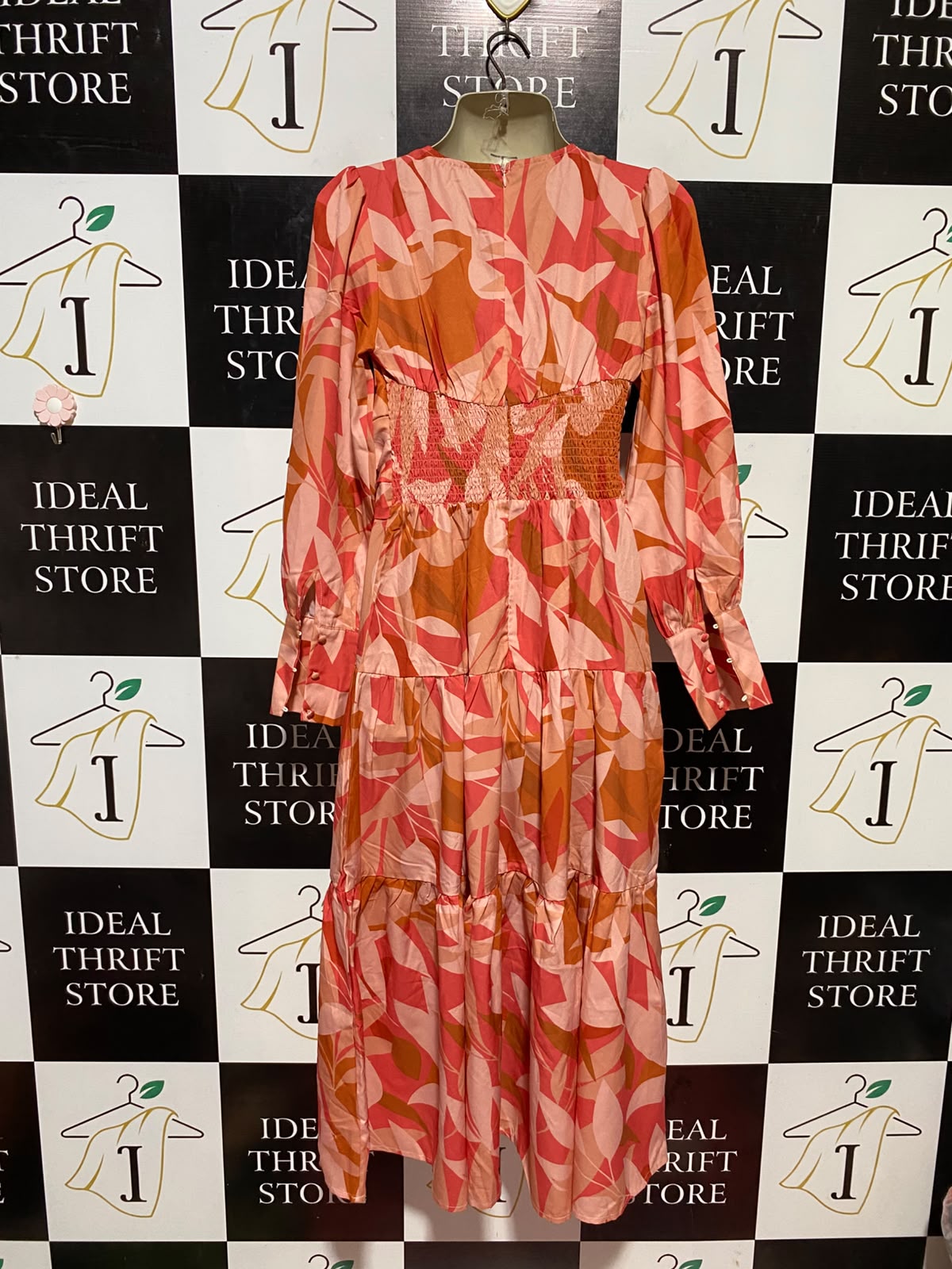 SHEIN |XS| BUST 13| B34| V-NECK TIERED MAXI DRESS WITH WRAP WAIST DETAIL IN CORAL AND PINK LEAF PRINT