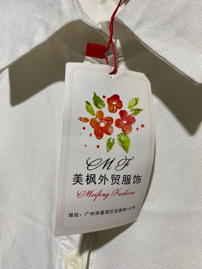 MEIFENG FASHION |L| BUST 17| B34| WHITE BUTTERFLY EMBROIDERED LONG SLEEVE BUTTON-DOWN COLLARED SHIRT
