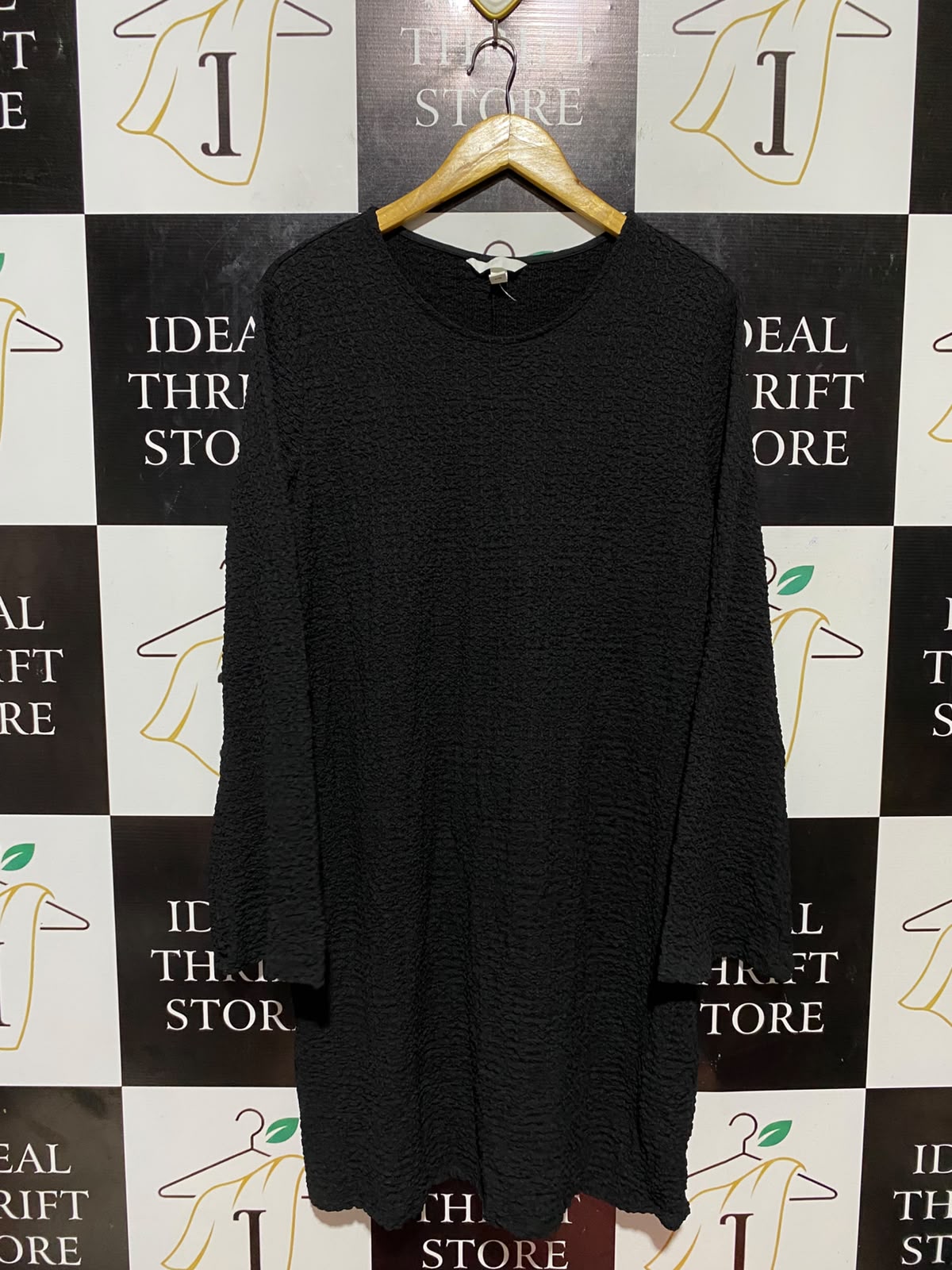 H&M |XL| BUST 21| B34| BLACK TEXTURED CREWNECK LONG SLEEVE SHIFT DRESS COMFORT FIT TUNICS TOP