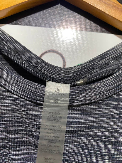 RYDER WEAR |S| BUST 14| B34| WOMEN'S EVOLVE SEAMLESS LONG SLEEVE ACTIVEWEAR