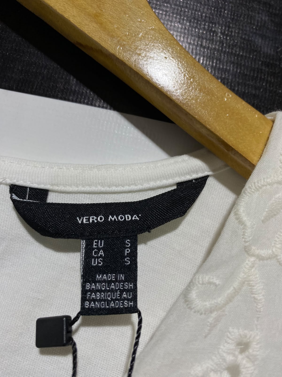 VERO MODA |S| BUST 18| B33| WOMEN'S BRODERIE ANGLAISE COLLAR SHORT SLEEVE TOP