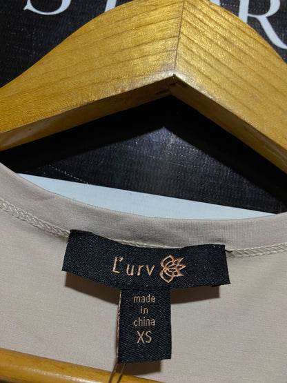 LURV |XS| BUST 17| A10 | WOMEN'S ATHLEISURE SHORT SLEEVE CROPPED T-SHIRT – PASTEL BEIGE / NUDE
