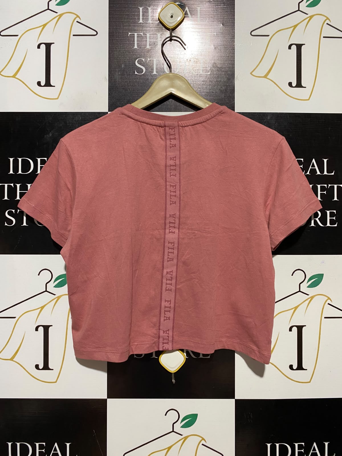 FILA |S| BUST 20| A10|  WOMEN'S INTERNATIONAL SPORT 1911 CROPPED ATHLETIC T-SHIRT – DUSTY ROSE PINK