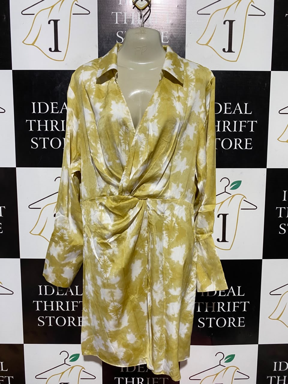 H&M |M| BUST 19| B33| WOMEN'S LONG SLEEVE TWIST FRONT TIE-DYE SHIRT DRESS – MUSTARD YELLOW & WHITE
