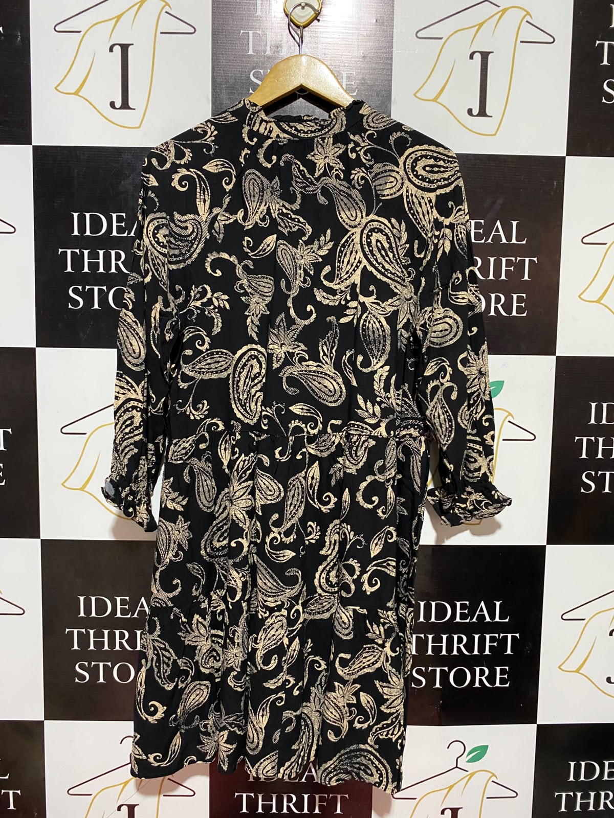 SUSSAN |L| BUST 290| B34| WOMEN'S BLACK & GOLD PAISLEY PRINT TIERED MIDAL DRESS WITH LONG SLEEVES