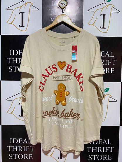 ED IT ED |L| BUST FREE| B34| OVERSIZED GRAPHIC T-SHIRT WITH "CLAUS BAKERY