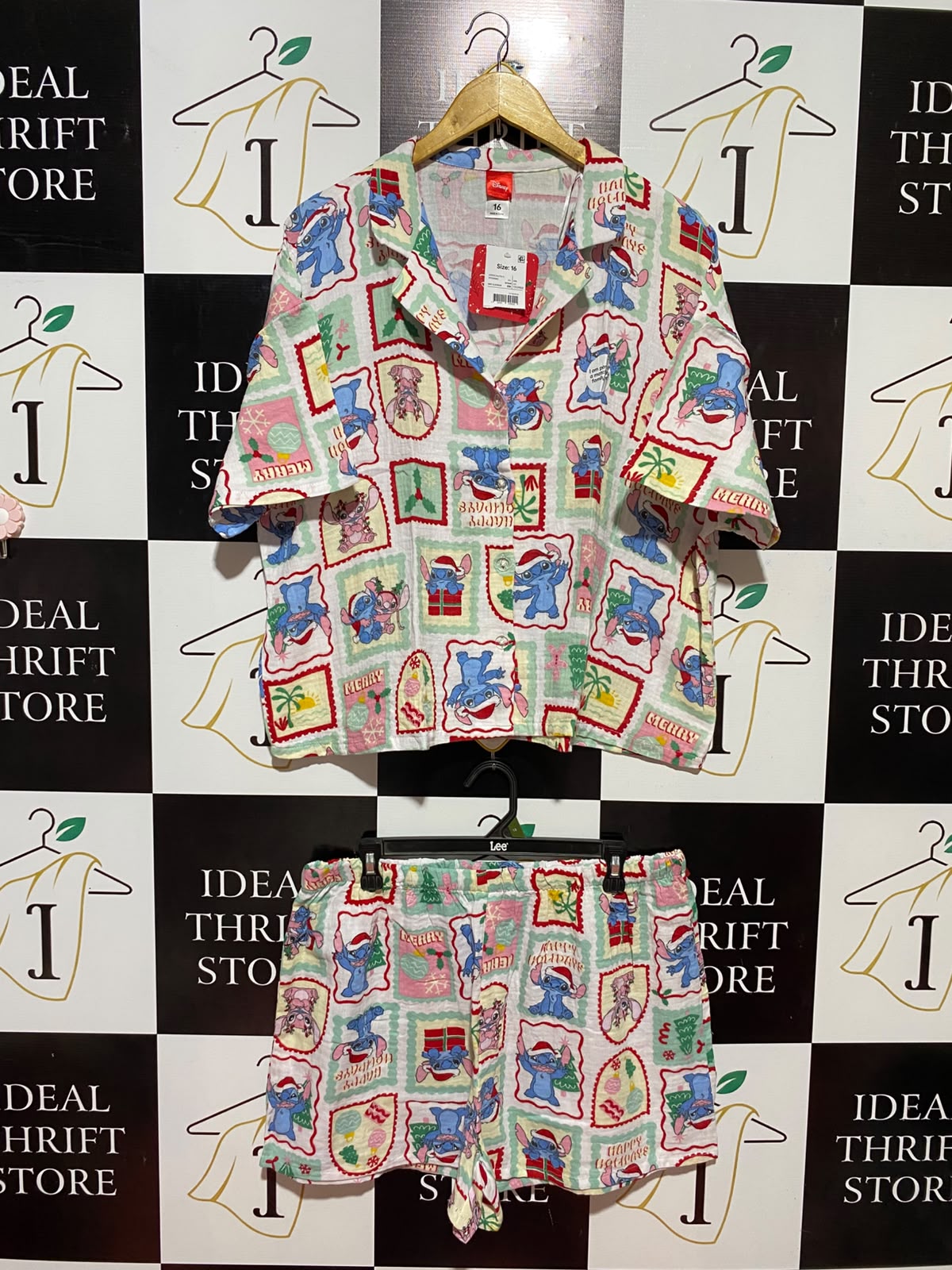 DISNEY |XL| B34|  STITCH CHRISTMAS HOLIDAY SHORT SLEEVE PAJAMA SET - MULTICOLOR STAMP PRINT