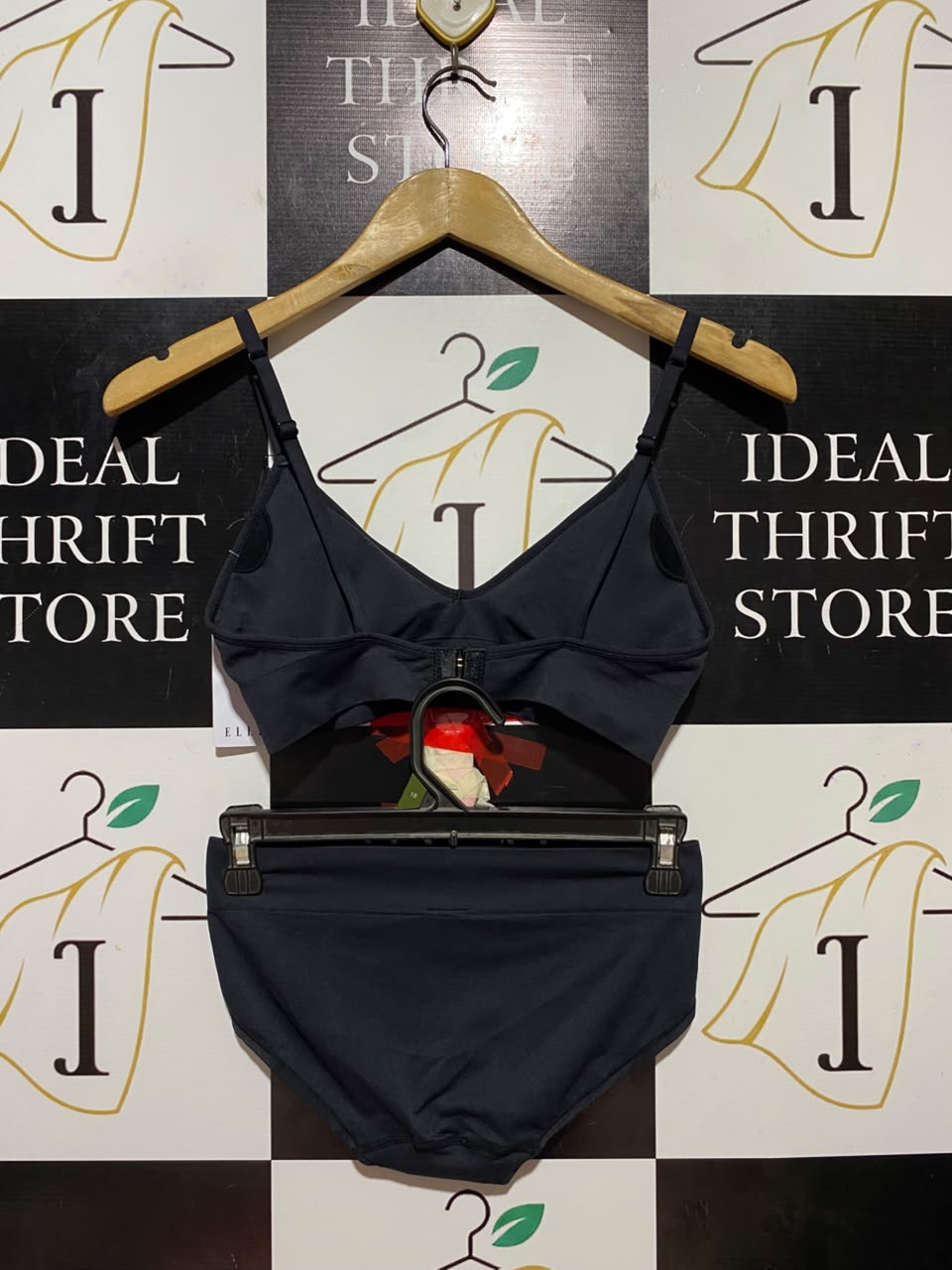 ELLE |XS| B34| CHARCOAL GREY SEAMLESS BRALETTE AND BRIEF TWO-PIECE LINGERIE SET
