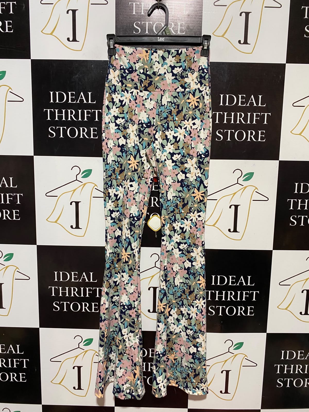 COTTON ON |XS| WAIST 24| B34| WOMEN'S HIGH-WAISTED FLORAL PRINT FLARE PANTS