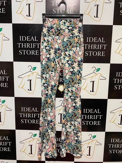 COTTON ON |XS| WAIST 24| B34| WOMEN'S HIGH-WAISTED FLORAL PRINT FLARE PANTS
