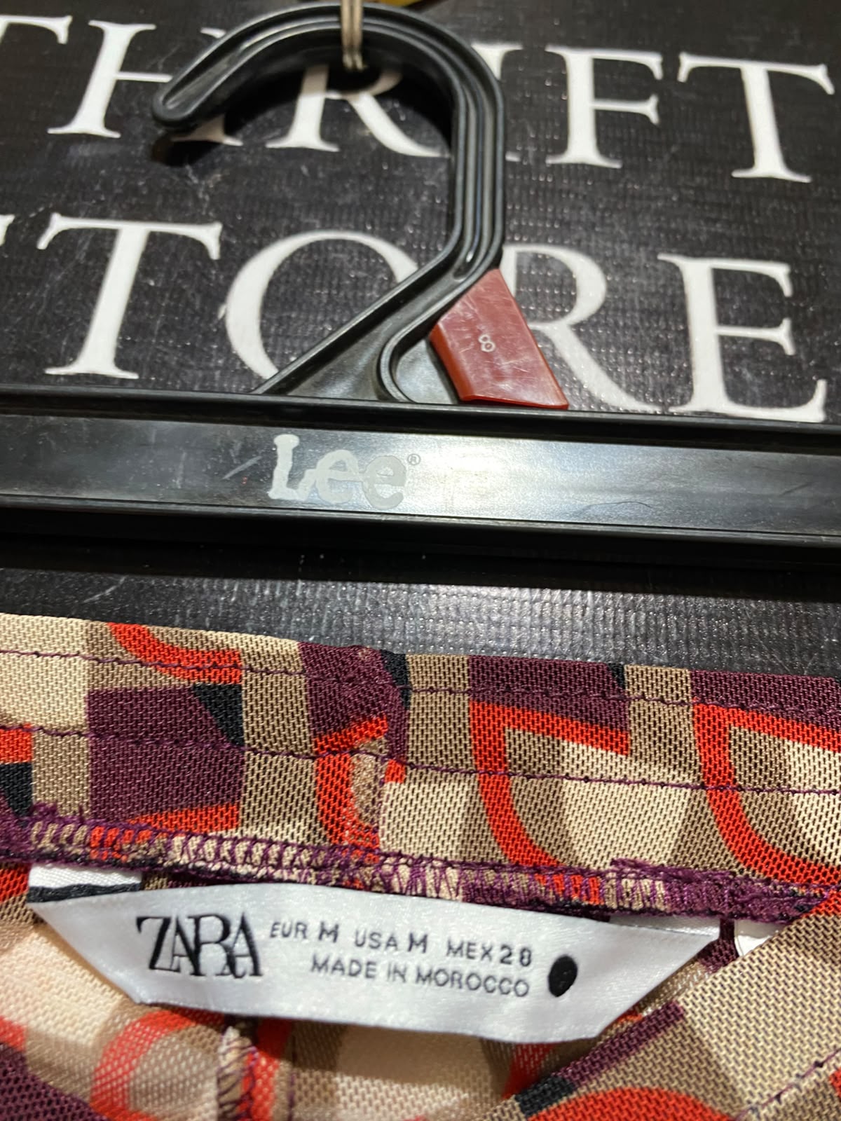 ZARA |M| WAIST 25| B35| VINTAGE RETRO GEOMETRIC PRINT LEGGINGS / HIGH-STREET FLARED MESH PANTS