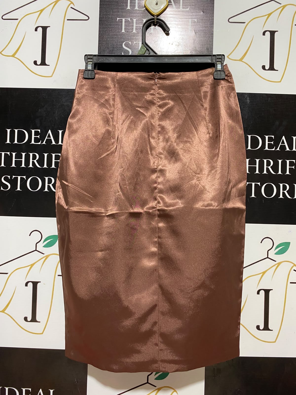 MESHKI |S| WAIST 26| B35| LUXE SATIN MIDI SKIRT / ELEGANT HIGH-STREET GLAM STRAIGHT SKIRT