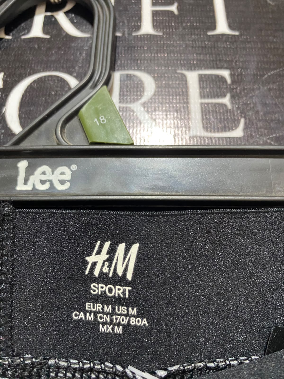 H&M |M| WAIST 28| B35| HIGH-RISE CONTRAST PANEL LEGGINGS / PERFORMANCE TWO-TONE ACTIVE PANTS