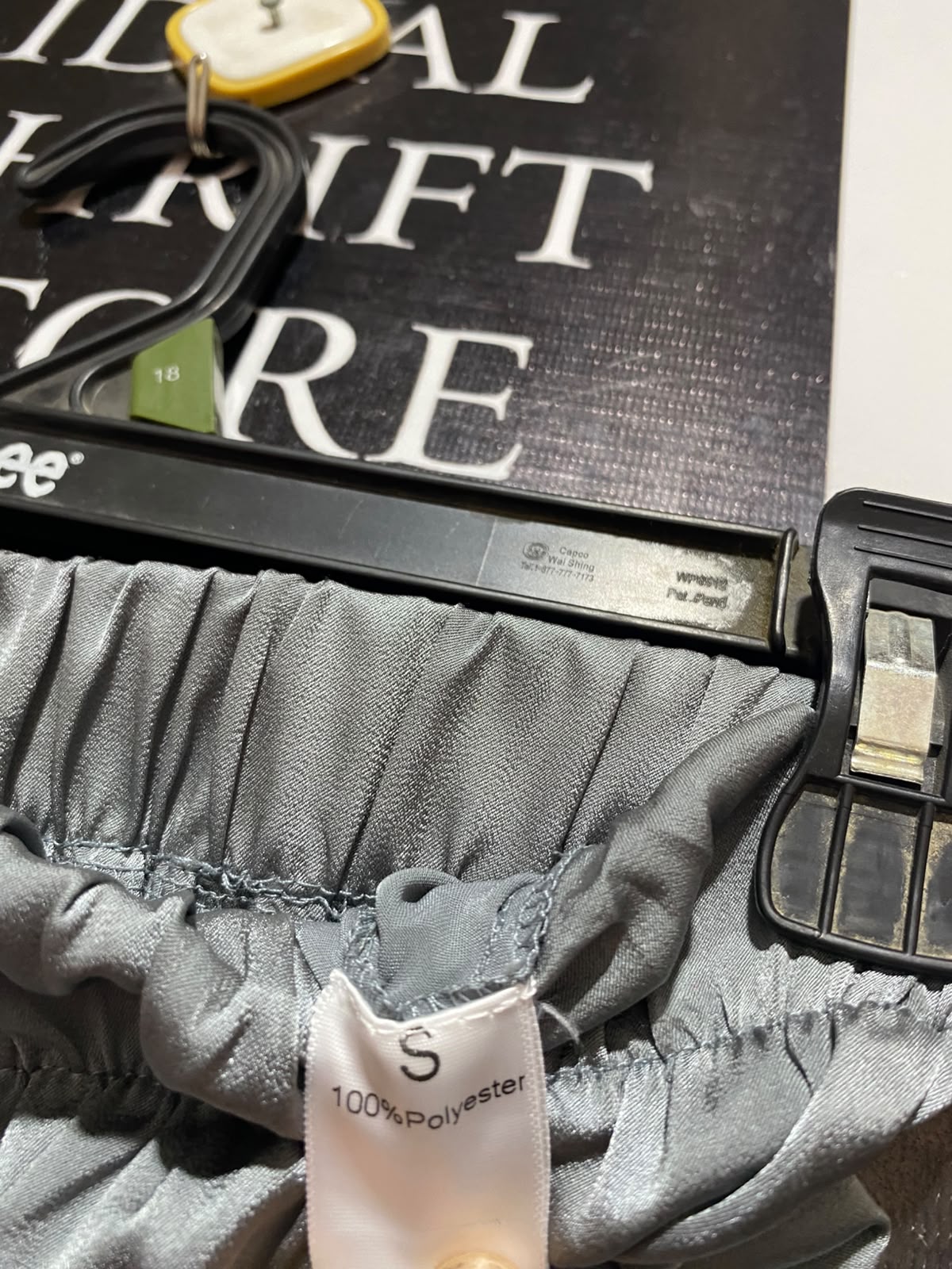 |S| WAIST 24| B35| HIGH-RISE CONTRAST PANEL LEGGINGS / PERFORMANCE TWO-TONE ACTIVE PANTS