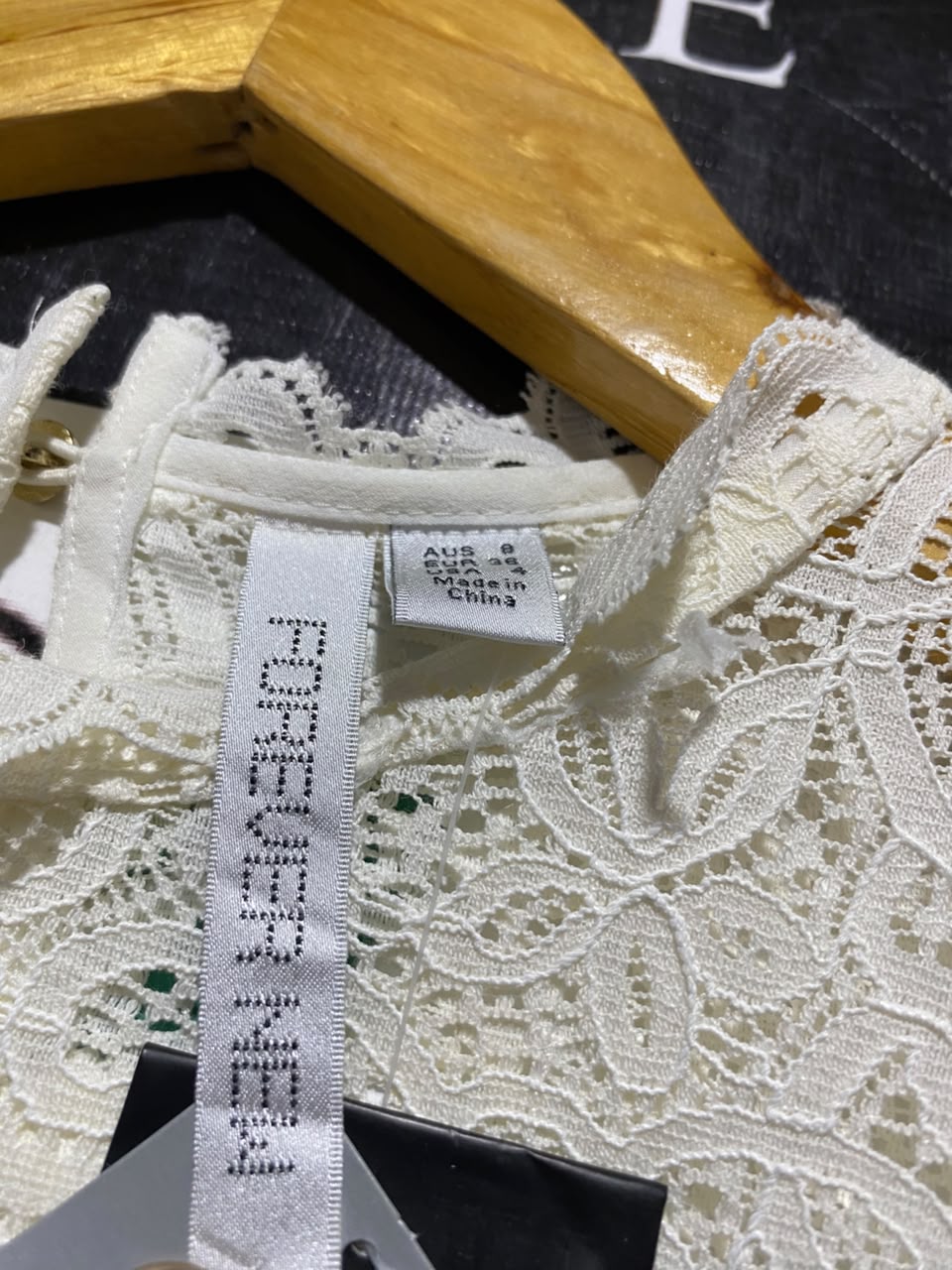 FOREVER |S| BUST 17| B35| ELEGANT MOCK NECK LACE SHORT SLEEVE BLOUSE