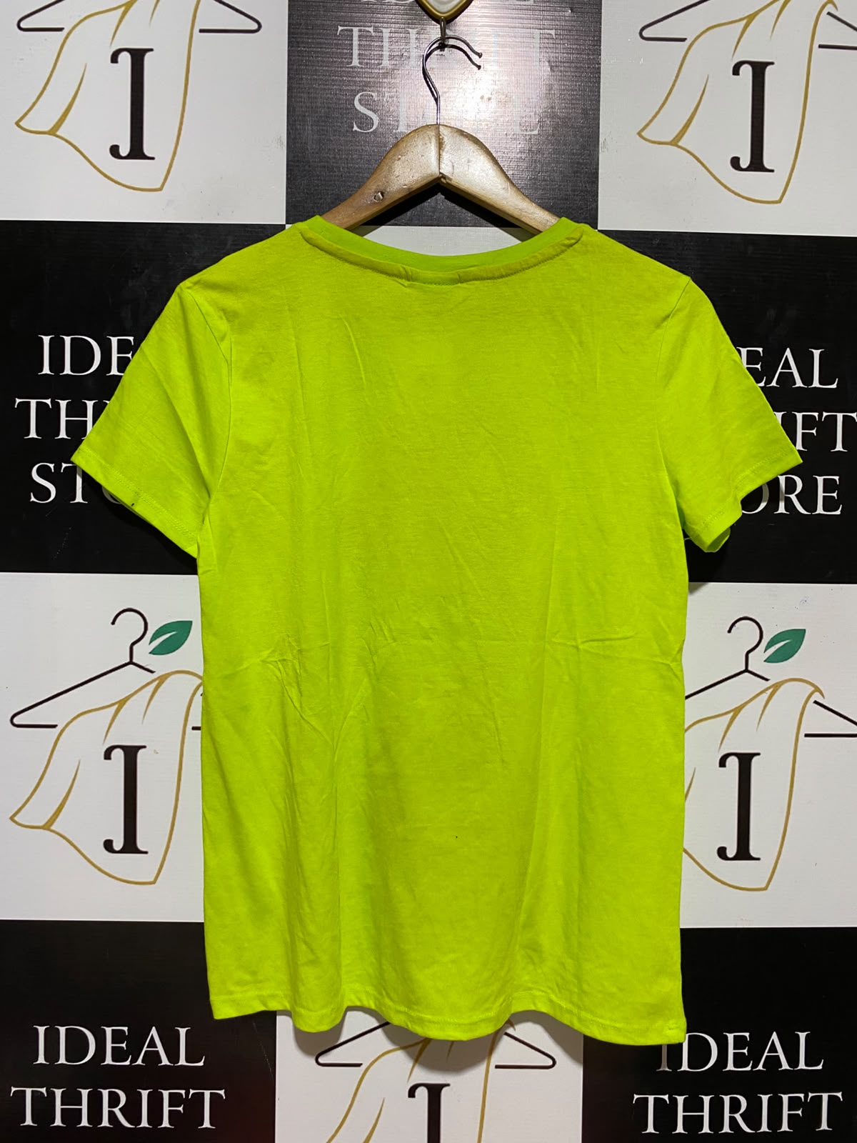 THE GRINCH |S| BUST 18| B35| "MERRY GRINCHMAS" NEON GREEN CHRISTMAS T-SHIRT