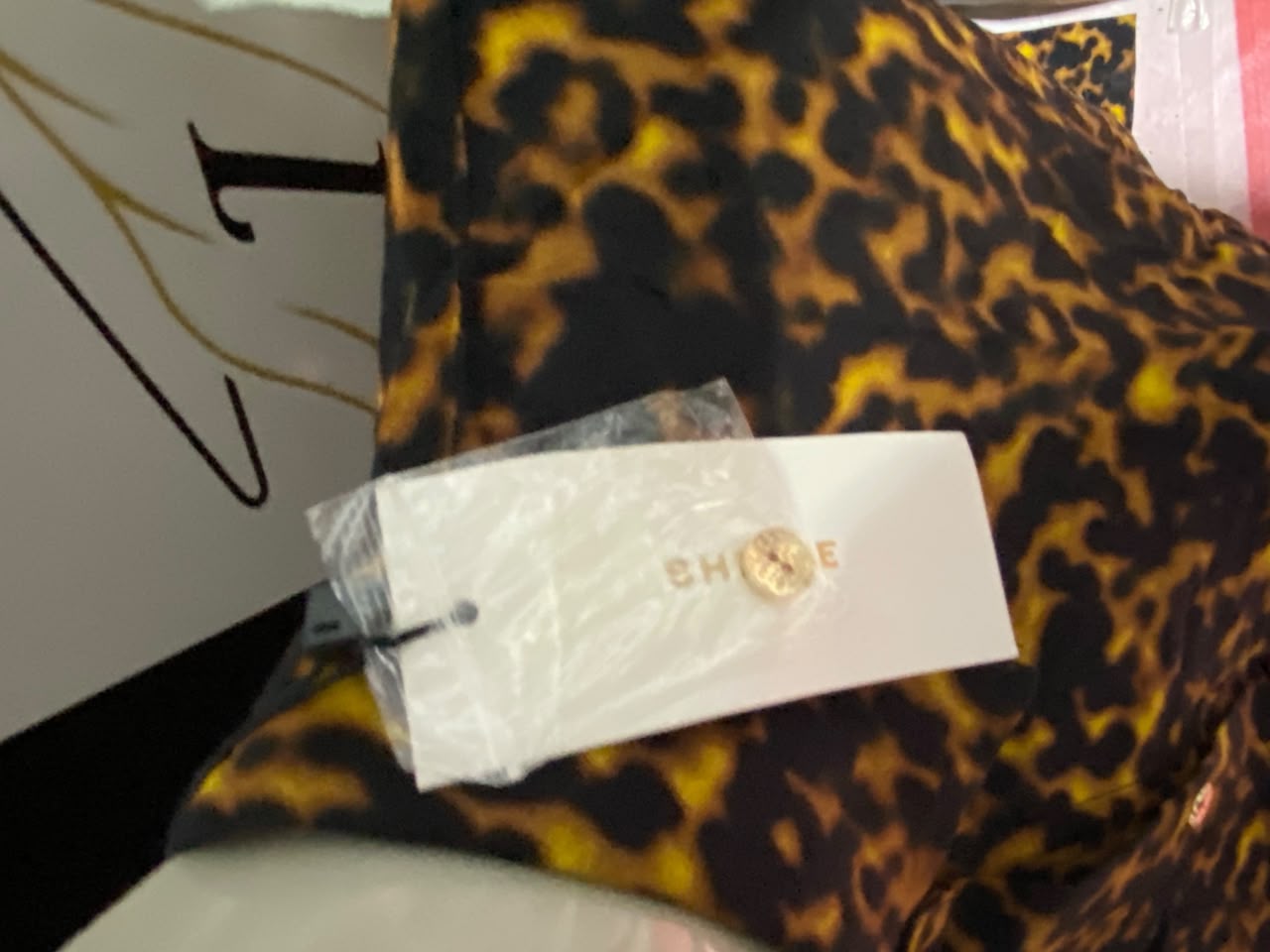 SHEIKE |S| BUST FREE| B35| CHIC TORTOISESHELL LEOPARD PRINT CROPPED BUTTON-DOWN BLOUSE