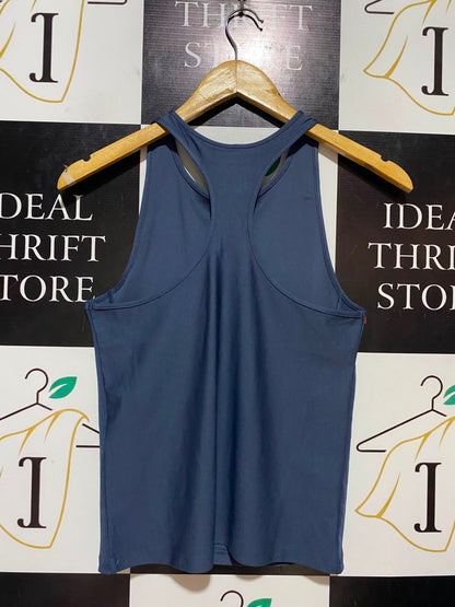 UNDER ARMOUR |S| BUST 15| B35| WOMEN'S HIGH-NECK ATHLETIC TANK TOP WITH RIBBED SIDE PANELS IN SLATE BLUE