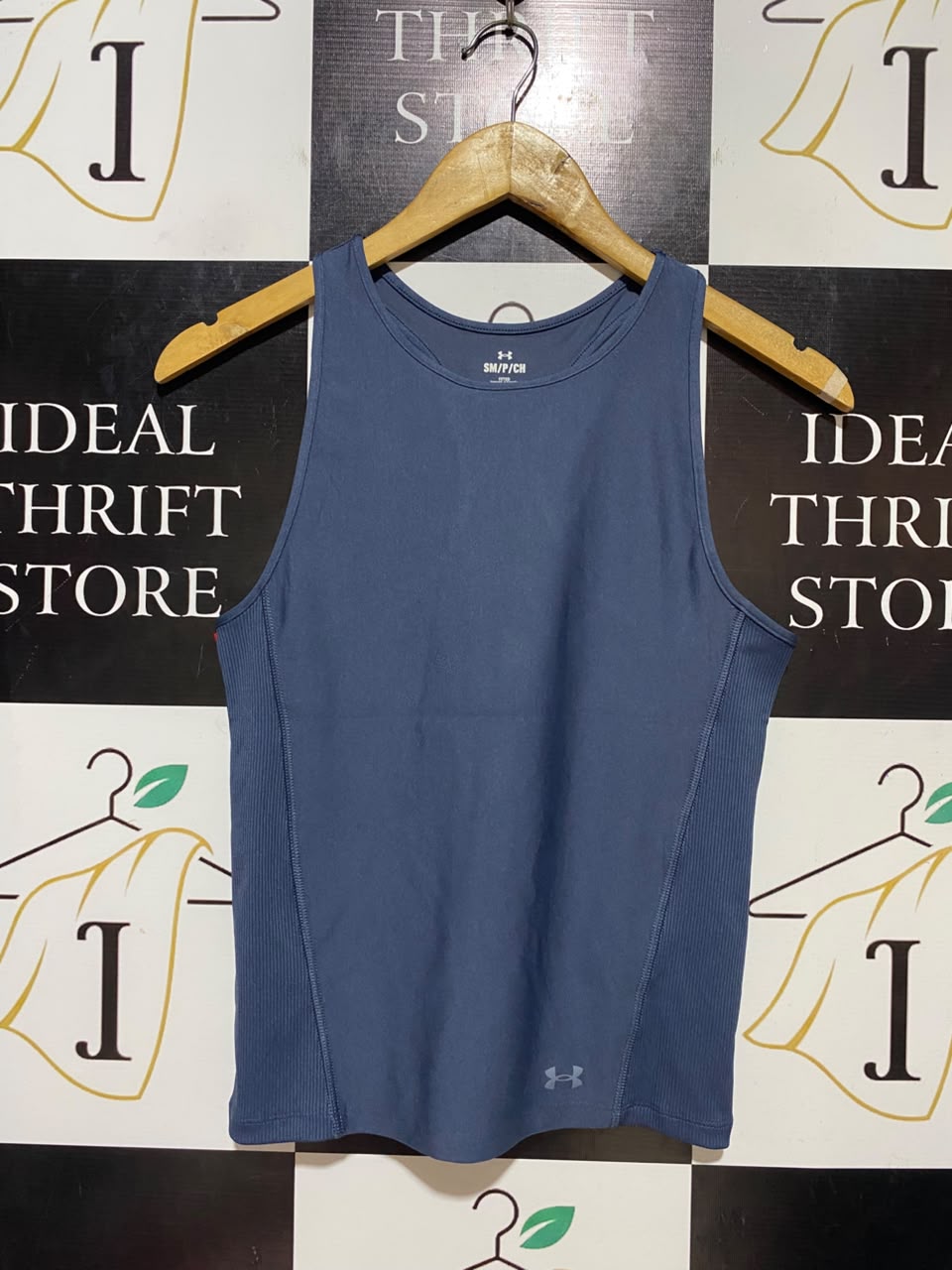 UNDER ARMOUR |S| BUST 15| B35| WOMEN'S HIGH-NECK ATHLETIC TANK TOP WITH RIBBED SIDE PANELS IN SLATE BLUE