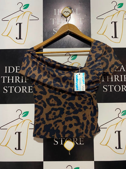 VALLEY GIRL |M| BUST 15| B35| WOMEN'S ASYMMETRICAL OFF-SHOULDER LEOPARD PRINT TOP IN BROWN AND BLACK