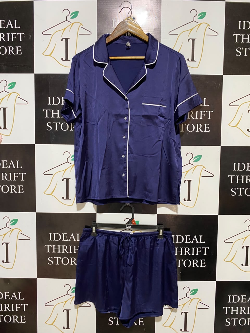COTTON ON |M| B35| WOMEN'S NAVY BLUE SATIN 2-PIECE SHORT SLEEVE SHORT SET